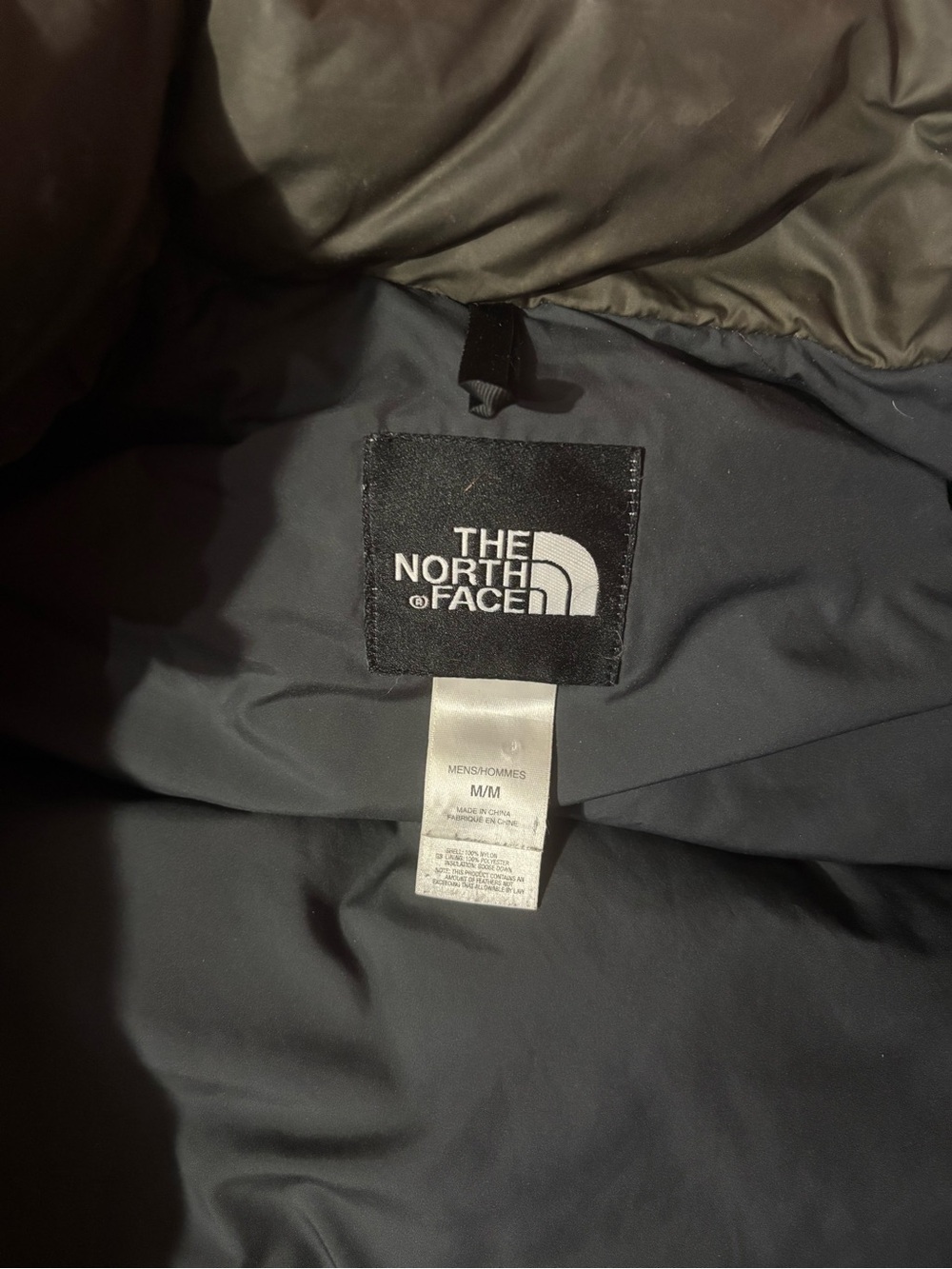The North Face Olive Green Men’s Puffer Vest - Picture 3 of 5
